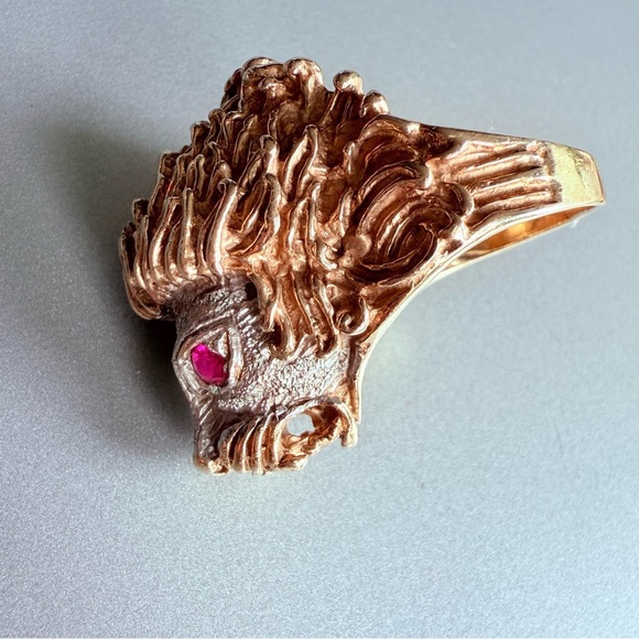 10k Solid Gold Ruby Eyes Lion’s Head Artisan Made Men’s HEAVY Ring Size … - Picture 7 of 16